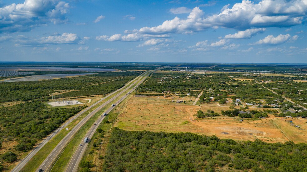 More Photos Of 175 County Road 1151, Pearsall Land For Sale