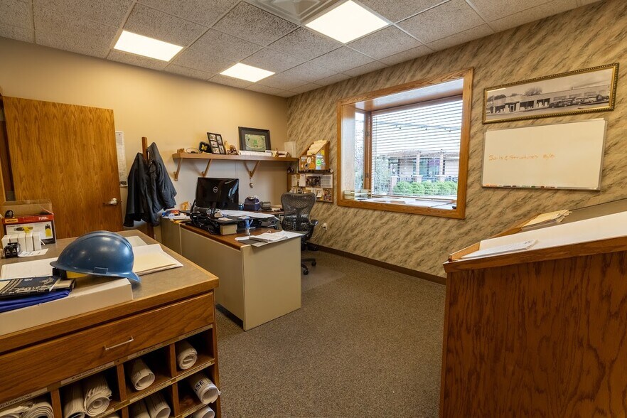 More Photos Of 4051 Chicago Dr SW, Grandville Freestanding For Lease