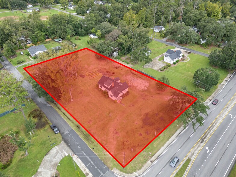 More Photos Of 11026 Ford Ave, Richmond Hill Specialty For Sale