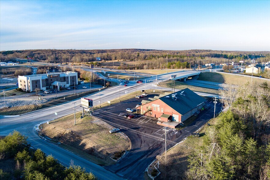 More Photos Of 78 Chestnut Hill Rd, Crossville Freestanding For Sale