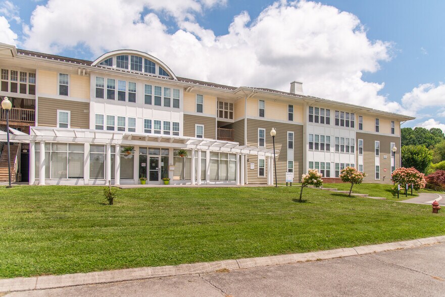 More Photos Of 5606 Campus Ridge Dr, Wise Multifamily For Sale