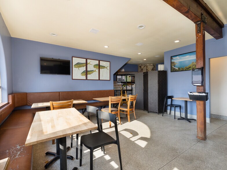 More Photos Of 409 E Grand Ave, El Segundo Storefront Retail Residential For Sale