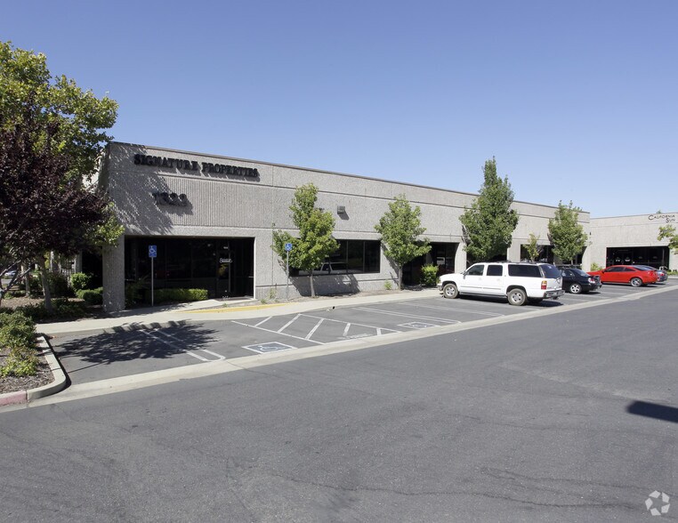 Primary Photo Of 1322 Blue Oaks Blvd, Roseville Office For Lease