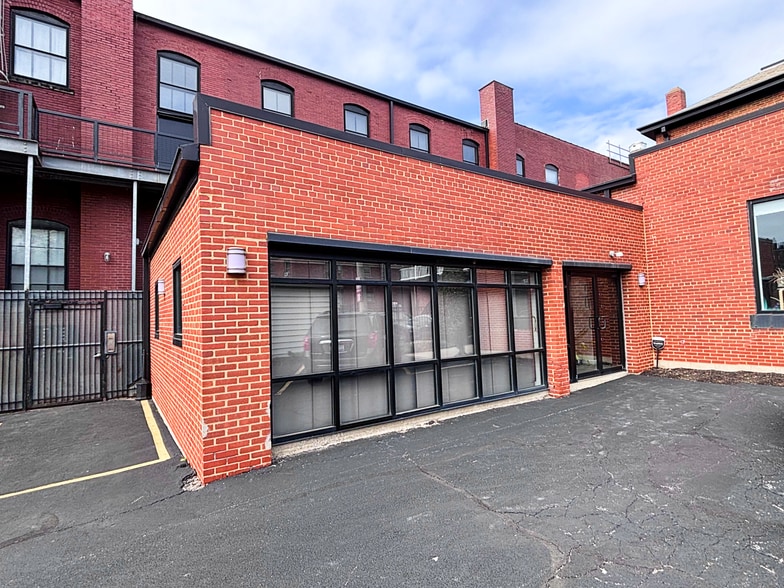 Primary Photo Of 31 E 5th Ave, Columbus Loft Creative Space For Lease