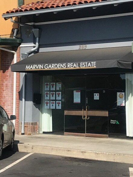 More Photos Of 289-291 Arlington Ave, Berkeley Storefront For Lease