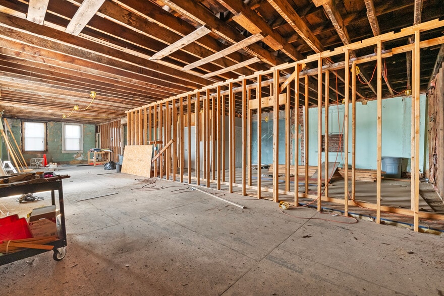 More Photos Of 215 S Main St, Blackstone Storefront For Sale