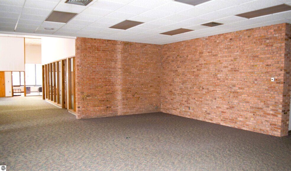 More Photos Of 311 Woodworth Ave, Alma Office Residential For Sale