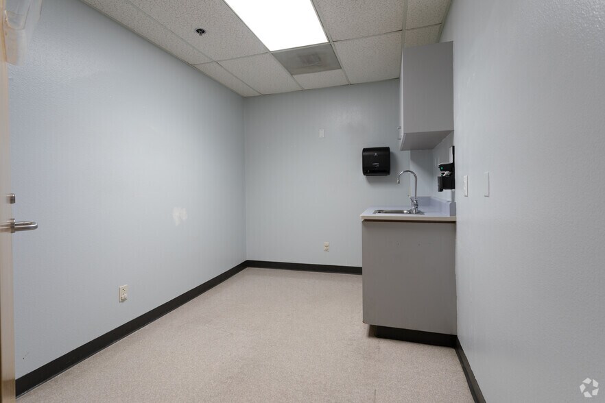 Photo of 2nd Floor Ste 251