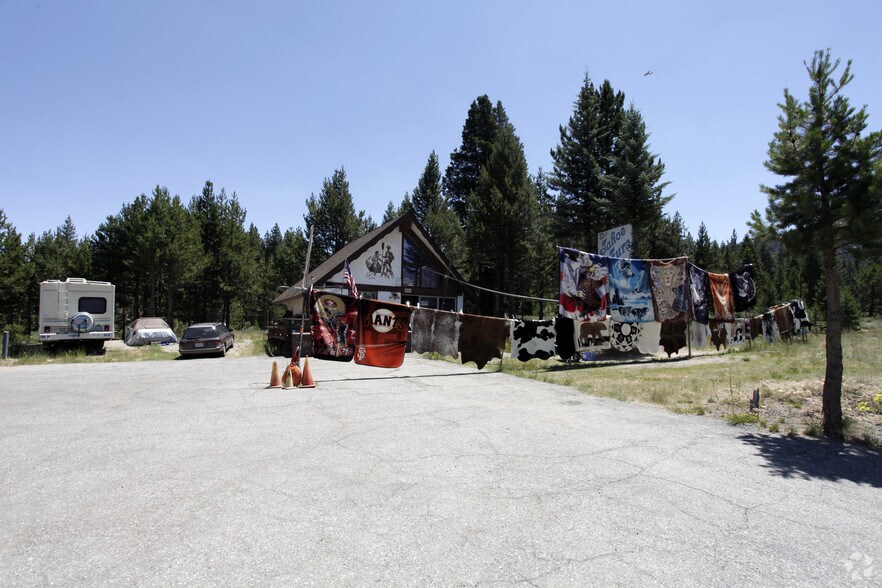More Photos Of 2877 Us-50, South Lake Tahoe Freestanding For Sale