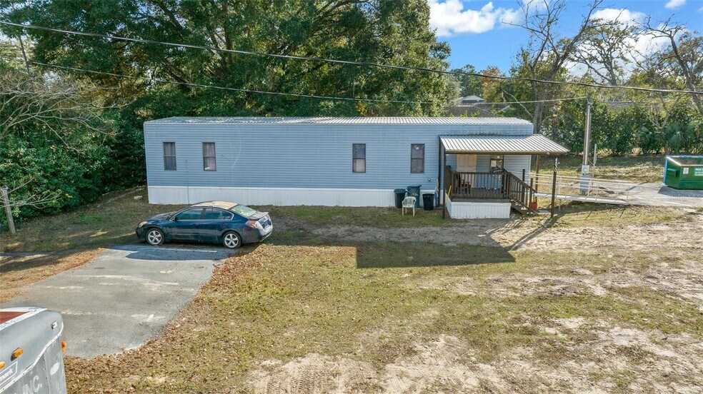 More Photos Of 4820 NE 35th St, Silver Springs Auto Dealership For Sale