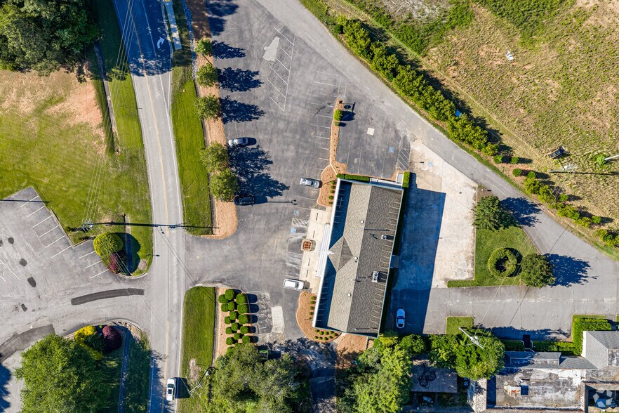 More Photos Of 1100 Turner Rd, Cumming Office For Lease