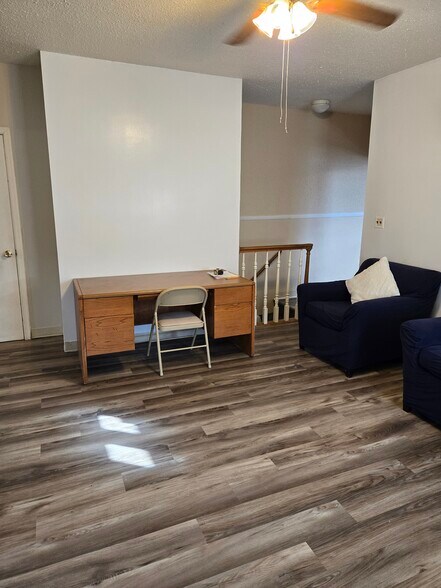 More Photos Of 3739 Wilkens Ave, Baltimore Medical For Lease