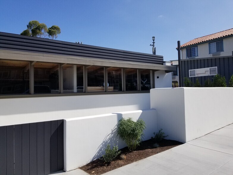 More Photos Of 1315 N El Camino Real, San Clemente Office For Sale