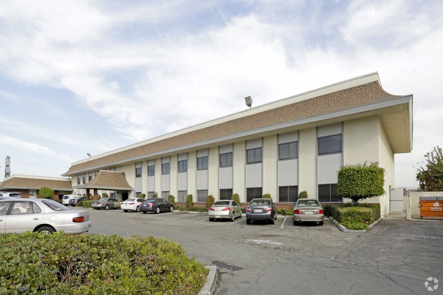 Primary Photo Of 1300 W 155th St, Gardena Medical For Sale