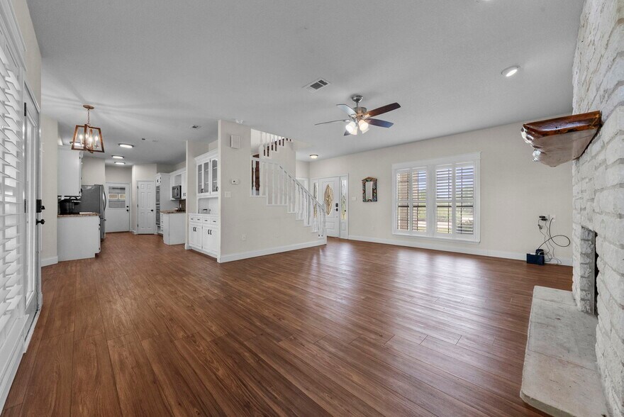 More Photos Of 539 Oak Vista Dr, Burnet Land For Sale