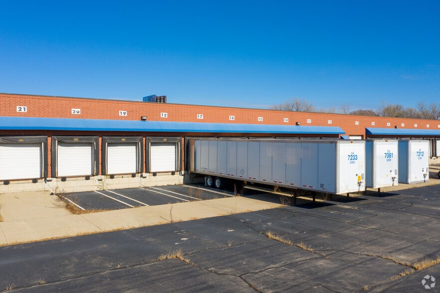 More Photos Of 2600 W 35th St, Chicago Warehouse For Lease