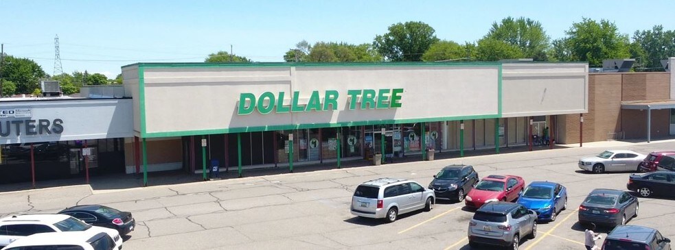 More Photos Of 30700-30850 Schoenherr Rd, Warren Unknown For Lease