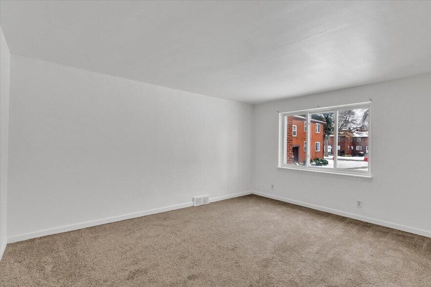 More Photos Of 70 McKinley Pkwy, Buffalo Multifamily For Sale