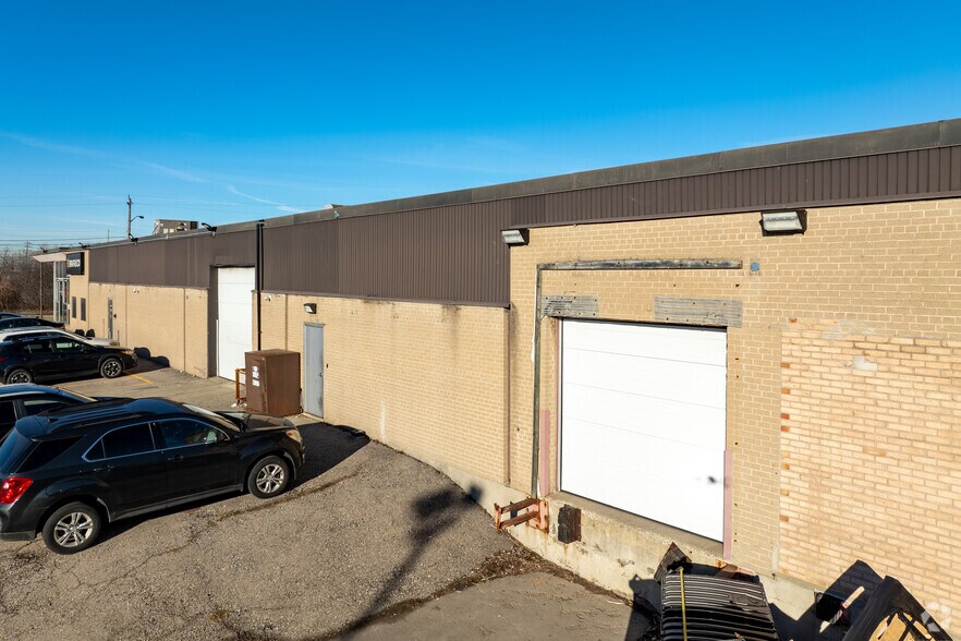 More Photos Of 75 City View Dr, Toronto Industrial For Sale