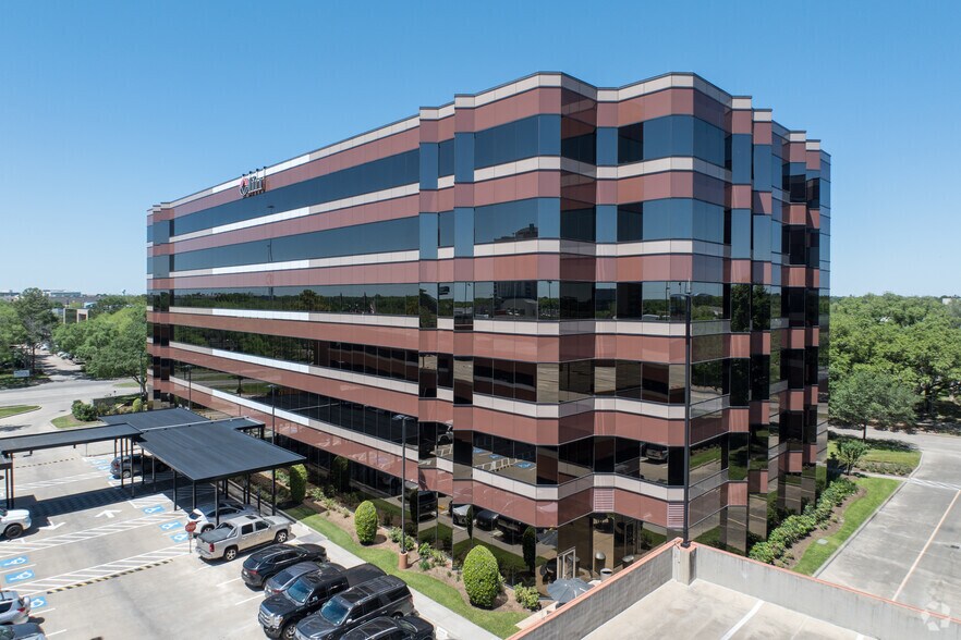 More Photos Of 16290 Katy Fwy, Houston Office For Sale