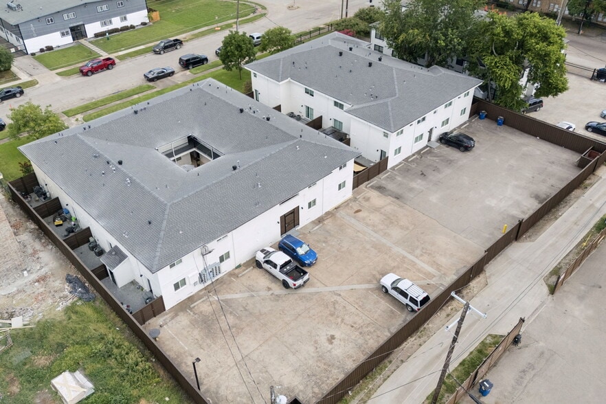 More Photos Of 5015 Bryan St, Dallas Apartments For Sale