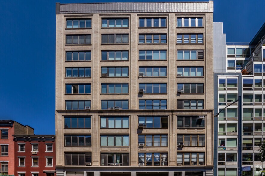 More Photos Of 251 W 19th St, New York Apartments For Sale