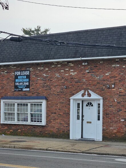 More Photos Of 12-14 Tulip Ave, Floral Park Light Distribution For Lease