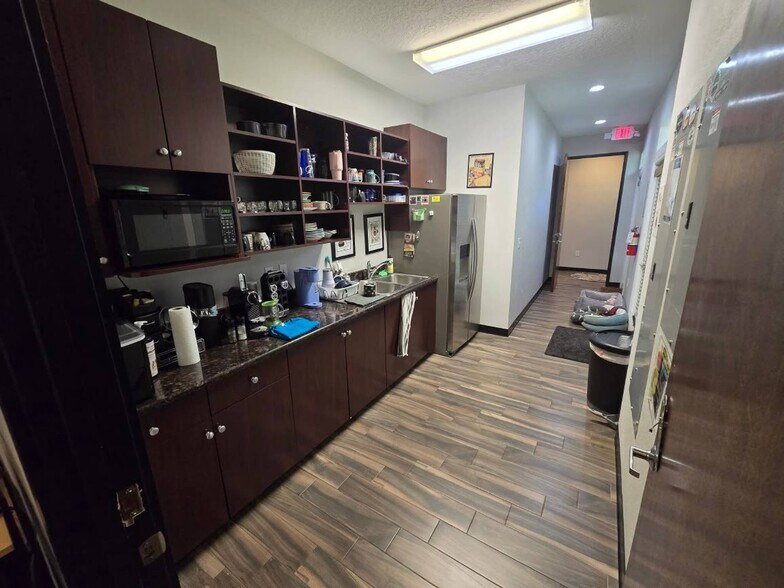 More Photos Of 4204 W Linebaugh Ave, Tampa Medical For Sale