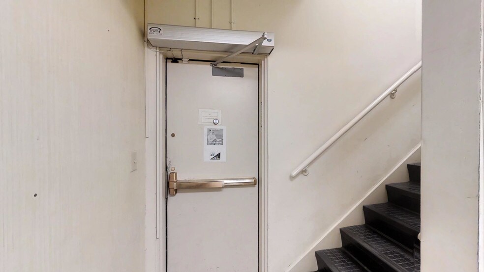 More Photos Of 2724 Warm Springs Rd, Columbus Medical For Lease