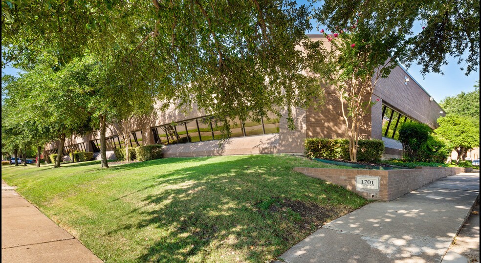 More Photos Of 1701-1801 Gateway Blvd, Richardson Office For Lease