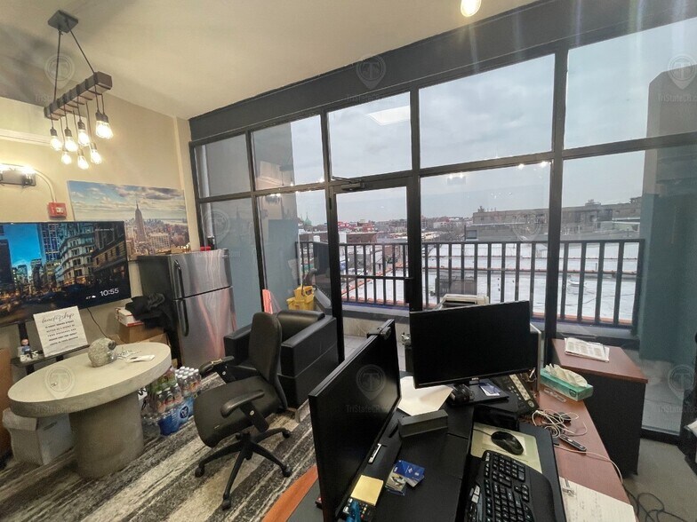 More Photos Of 2588-2590 Atlantic Ave, Brooklyn Office For Sale