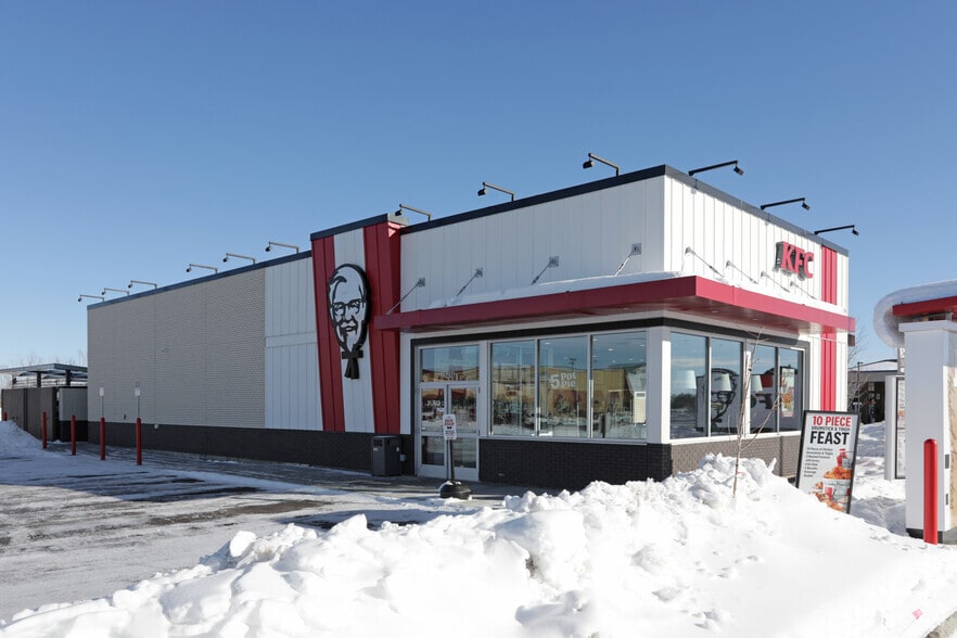 More Photos Of 5496 Saint Croix Trl, North Branch Fast Food For Sale