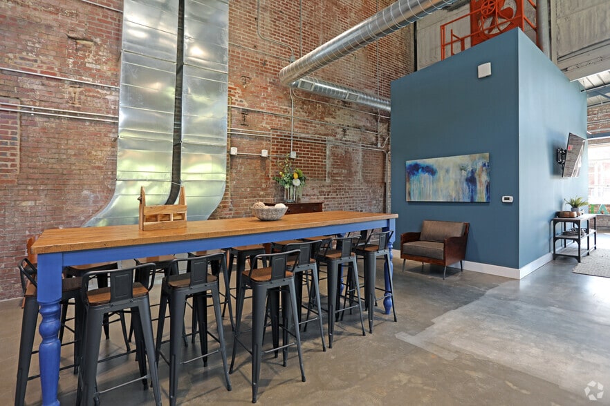 More Photos Of 116 E Main St, Haw River Apartments For Lease