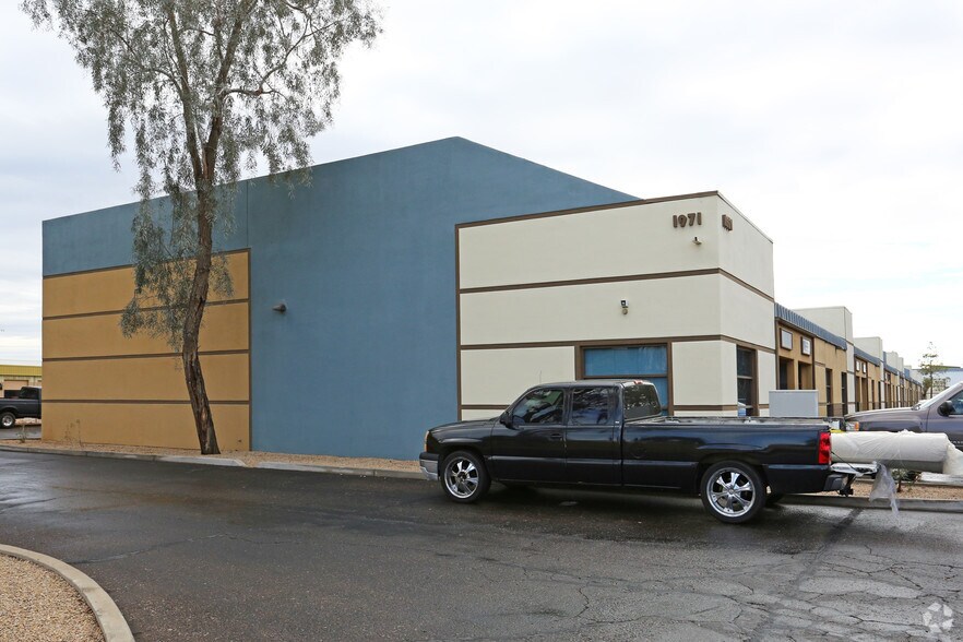 More Photos Of 1971 E 5th St, Tempe Warehouse For Lease