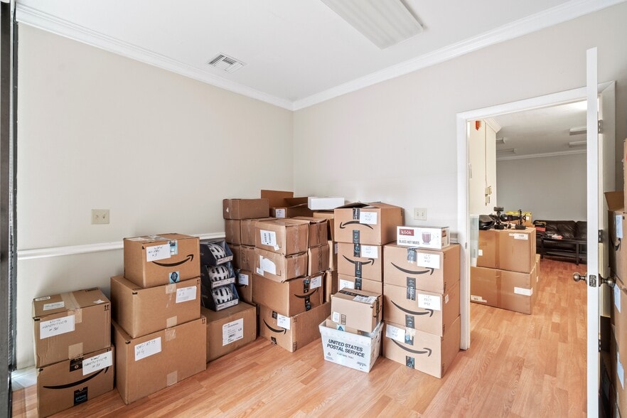 More Photos Of 1120 Holland Dr, Boca Raton Unknown For Lease