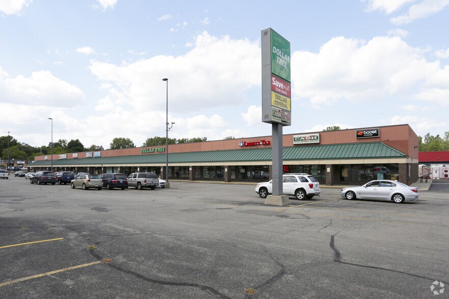 Primary Photo Of 1621 Leonard St NE, Grand Rapids Freestanding For Lease
