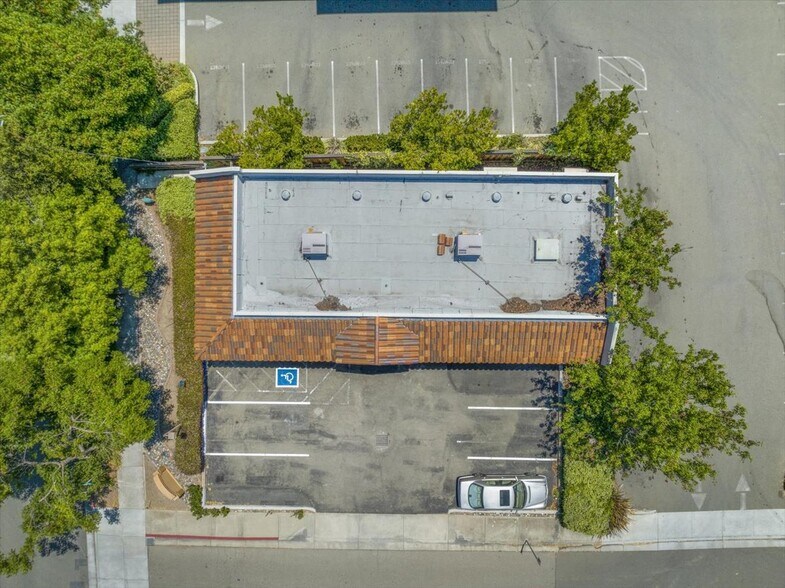 More Photos Of 2410 Dyer Ln, Fremont Medical For Lease