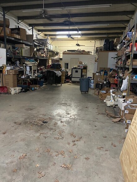 More Photos Of 2013 E Prairie Cir, Olathe Warehouse For Sale