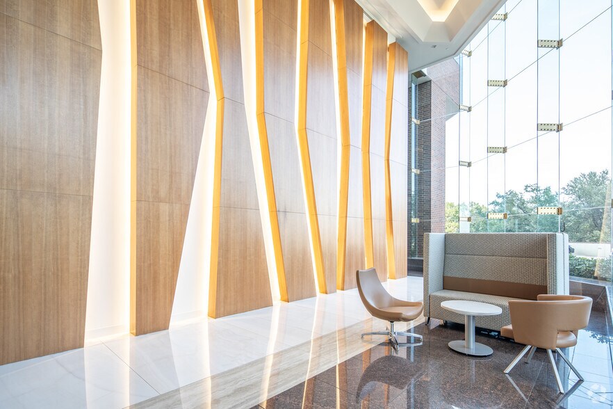 More Photos Of 5605 N MacArthur Blvd, Irving Coworking Space