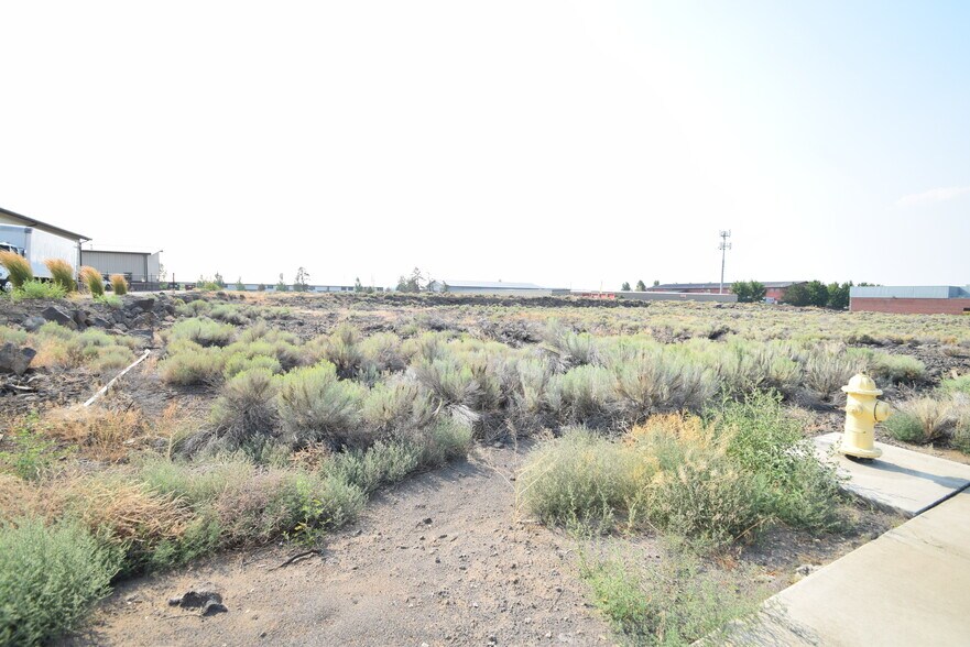 More Photos Of Lot 103-Fairgrounds Business Phase I park, Redmond Land For Sale