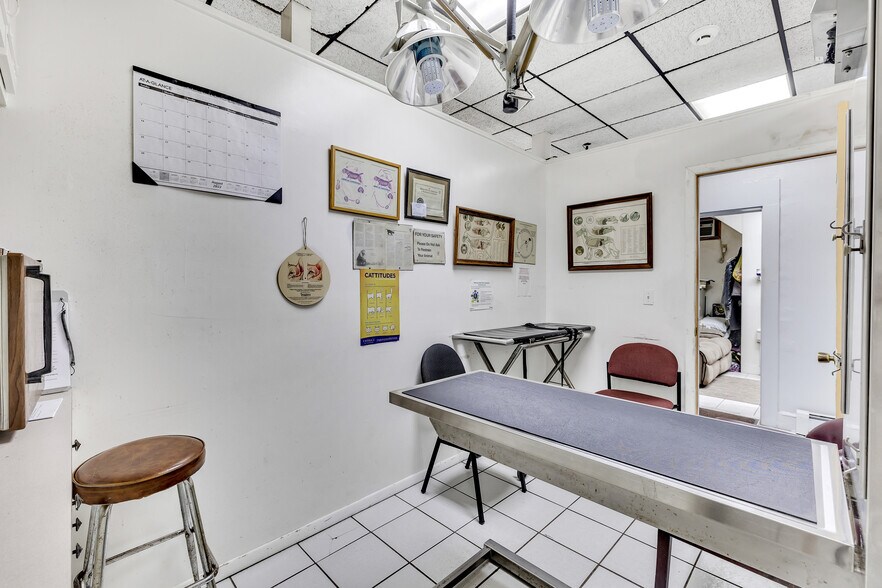 More Photos Of 2879 Fairfield Ave, Bridgeport General Retail For Sale