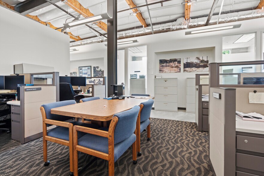 More Photos Of 8911 Research Dr, Irvine Office For Sale