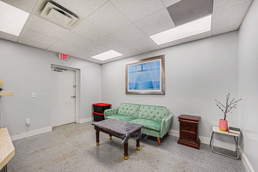 More Photos Of 215 Irvan Ct NW, Concord Flex For Lease