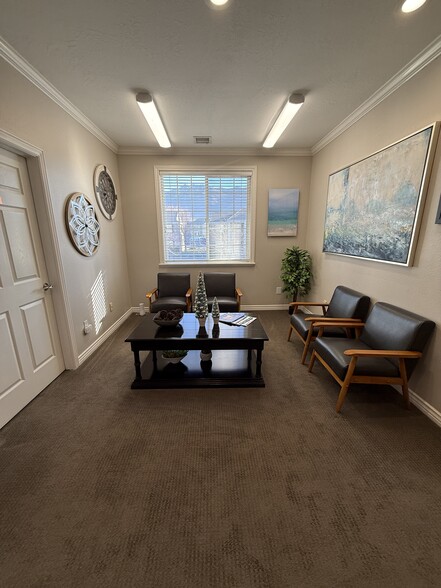 More Photos Of 12401 S 450 E, Draper Medical For Lease