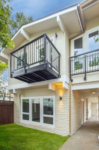 More Photos Of 1380 Lincoln Ave, San Rafael Apartments For Sale