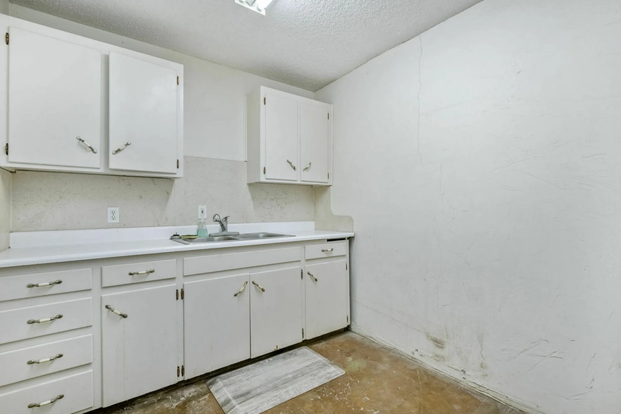 More Photos Of , Amarillo Unknown For Sale