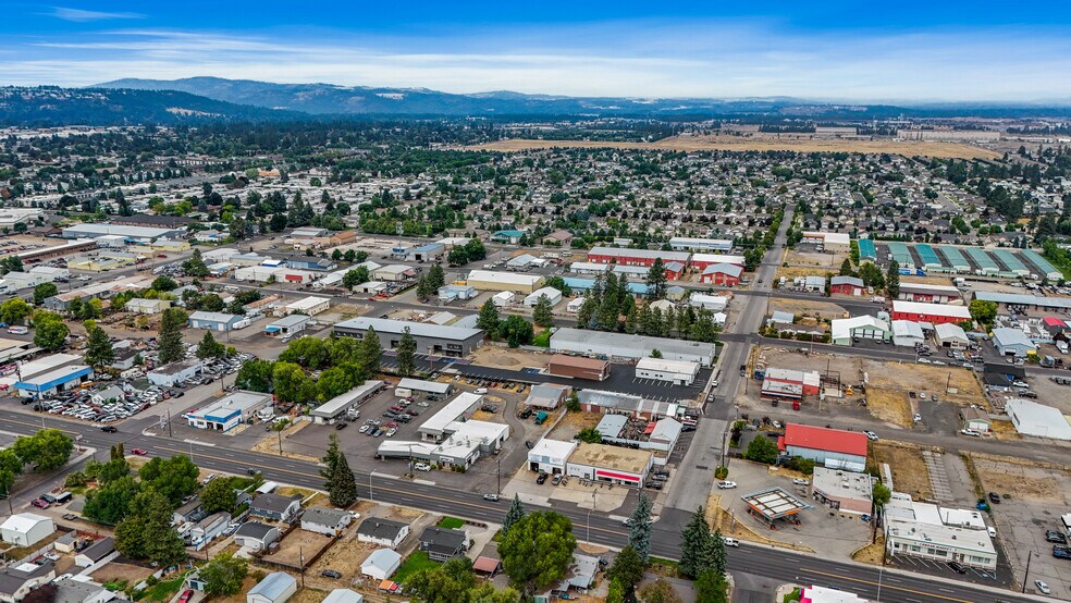 More Photos Of 6401 Pittsburg St, Spokane Warehouse For Lease