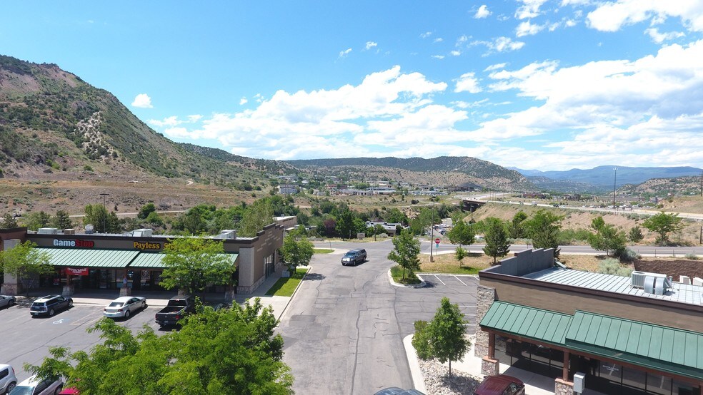 More Photos Of 1135 S Camino Del Rio Dr, Durango Restaurant For Lease