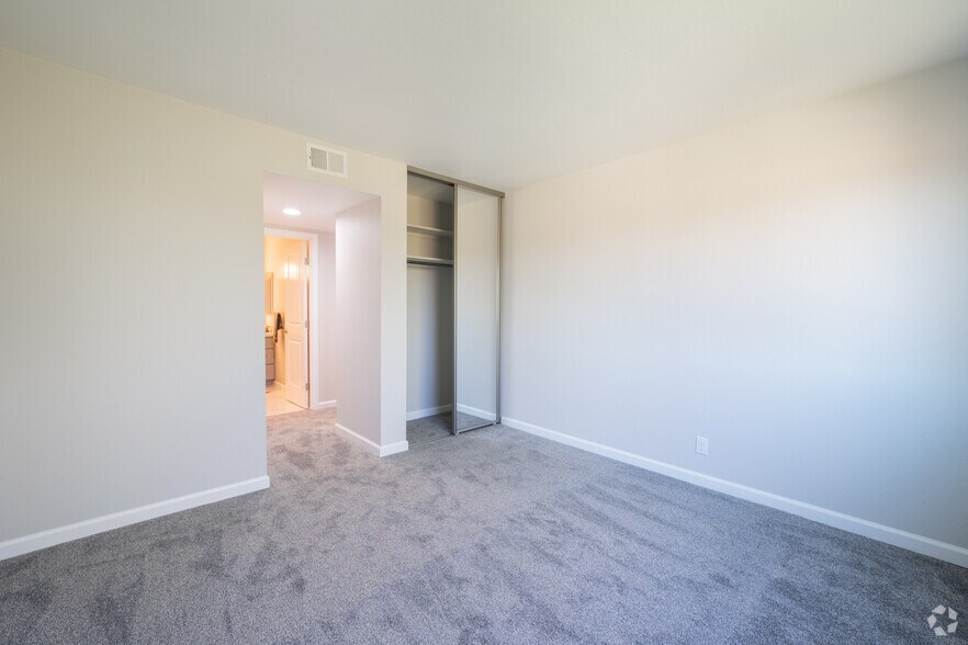 More Photos Of 23914 2nd St, Hayward Apartments For Sale