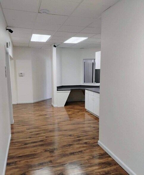 More Photos Of 155 Main St, Woodland Medical For Lease